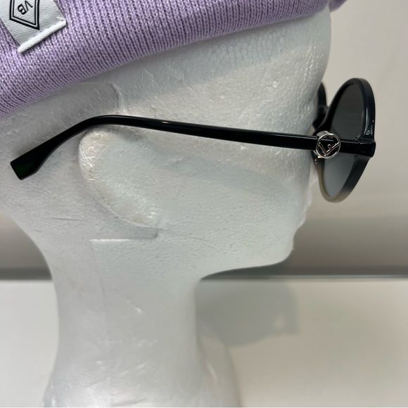 Fendi Dark Blue/Rim Cream Tinted Sunglasses - Picture 6 of 7